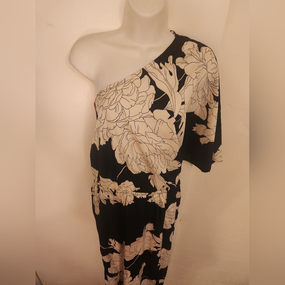 Baltic Born Halston Navy Cream Floral One Shoulder Maxi Dress SzLarge NWT - Picture 10 of 15
